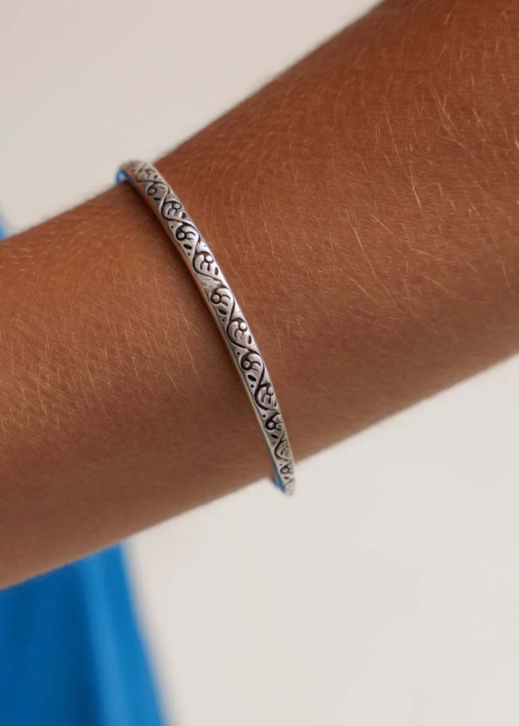 Waves Bracelet — Silver bangle on model — MYFASHIONFRUIT