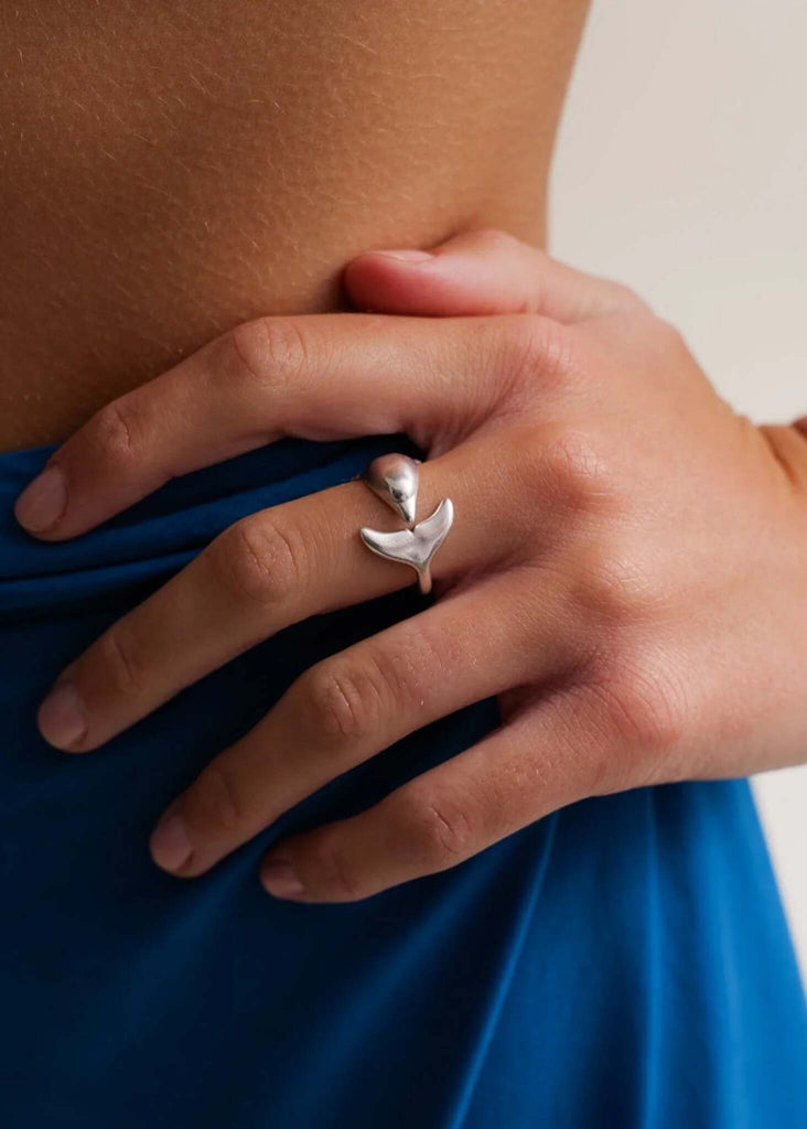 Dolphin Ring — Silver dolphin on hand, detail — MYFASHIONFRUIT