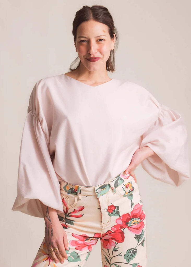 Malu Top — Light pink blouse with balloon sleeves on model — MYFASHIONFRUIT