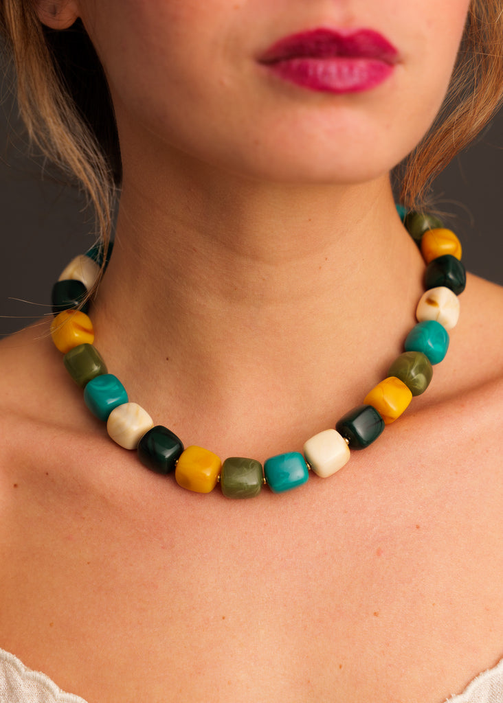 Nia Necklace — Colorful square beads, detail on model — MYFASHIONFRUIT