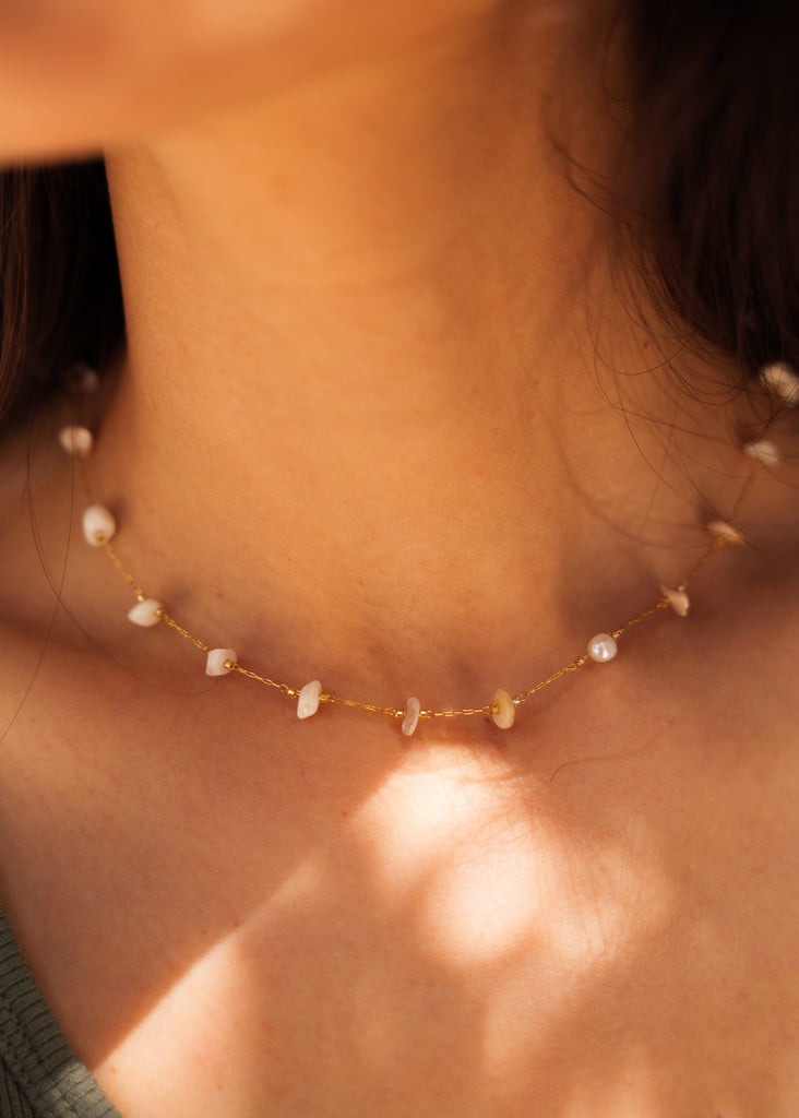 Morissa Necklace — on model, gold chain with pearls — MYFASHIONFRUIT