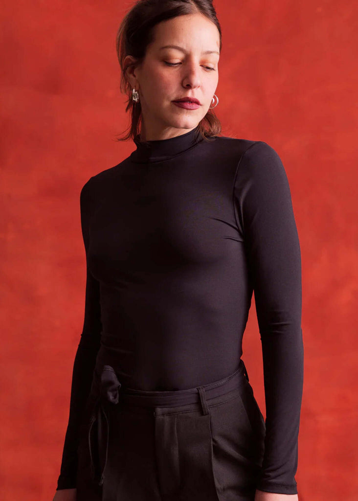 Abby Top — Black top with high neck, on model — MYFASHIONFRUIT