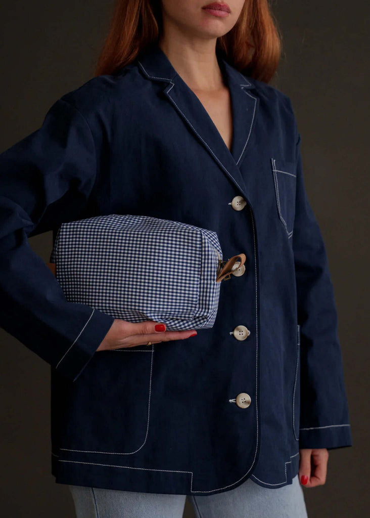 Bailey Necessaire — Blue gingham bag on model — MYFASHIONFRUIT