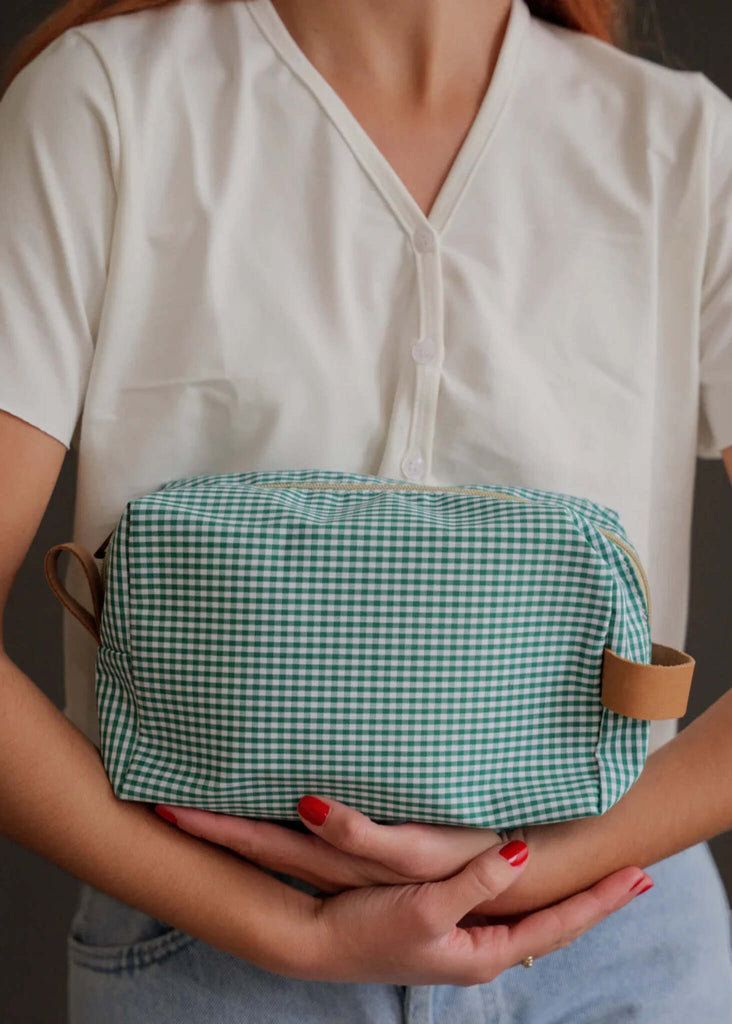 Bailey Necessaire — Green and white gingham bag — MYFASHIONFRUIT