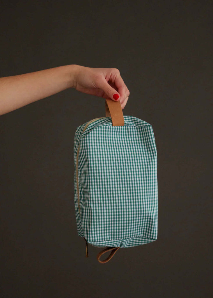 Bailey Necessaire — Green gingham bag with leather handle — MYFASHIONFRUIT