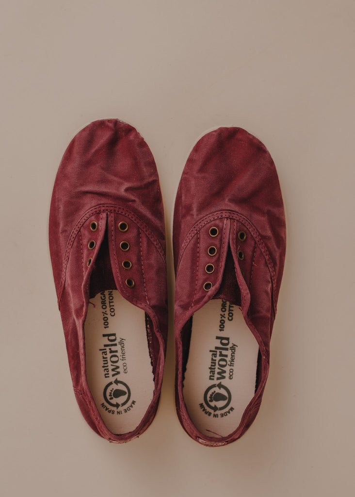 Old Arum Sneakers — Burgundy canvas sneakers — MYFASHIONFRUIT