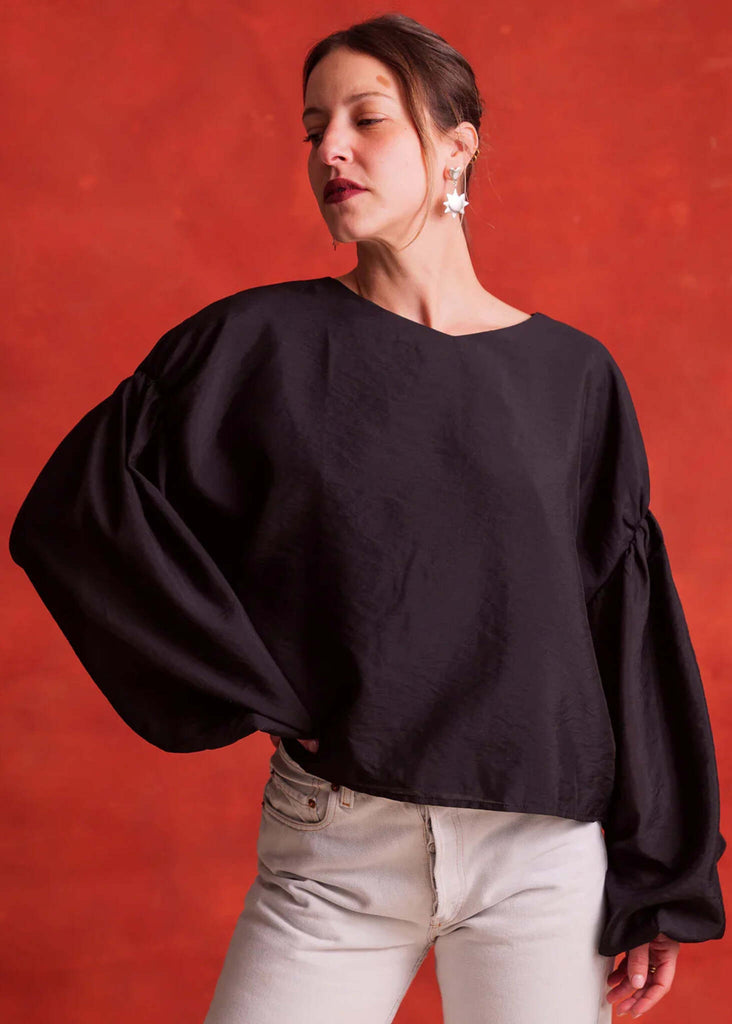 Malu Top — Black top balloon sleeves on model — MYFASHIONFRUIT