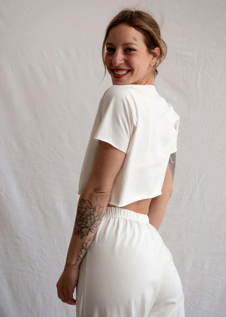 Yang Cardi — White crop top and pants on model — MYFASHIONFRUIT