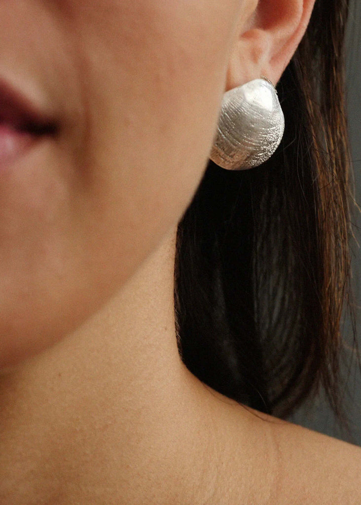 Clam Shell Earrings — silver on model, detail — MYFASHIONFRUIT