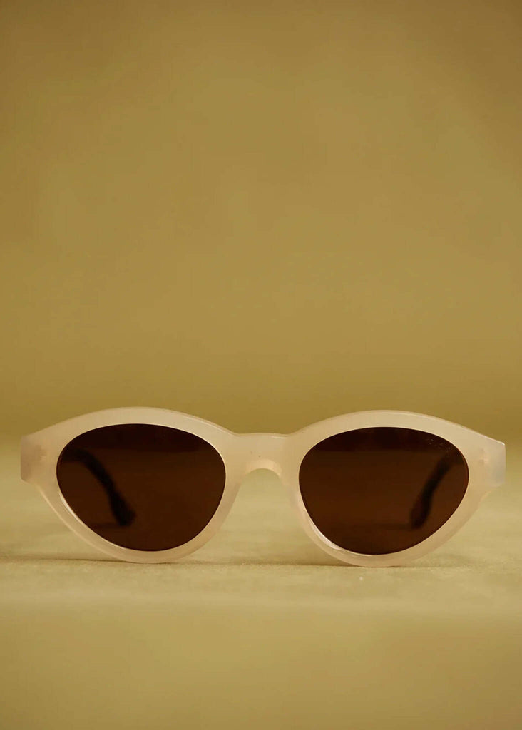 Komono KIKI Sunglasses — Milk frame, brown lenses — MYFASHIONFRUIT