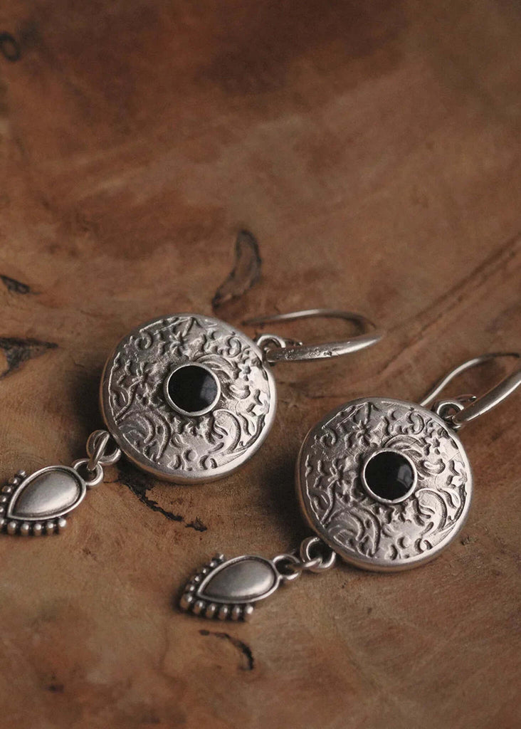 Tribal Earrings — Silver earrings, black stone detail — MYFASHIONFRUIT