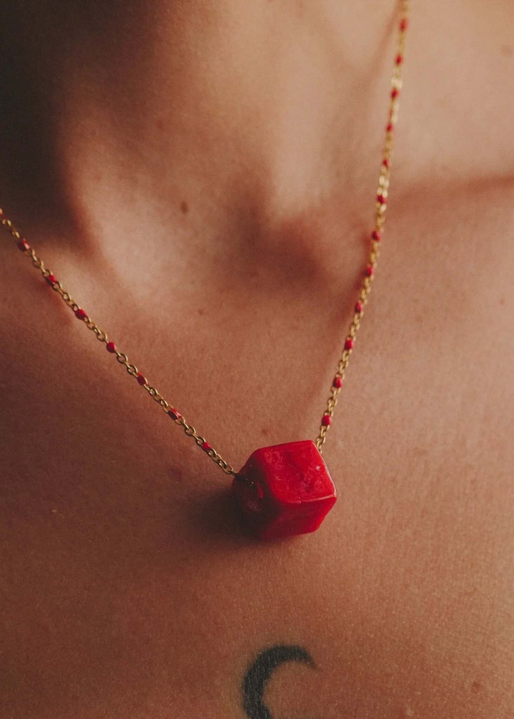 Fanni Necklace — red dice pendant on model, detail — MYFASHIONFRUIT