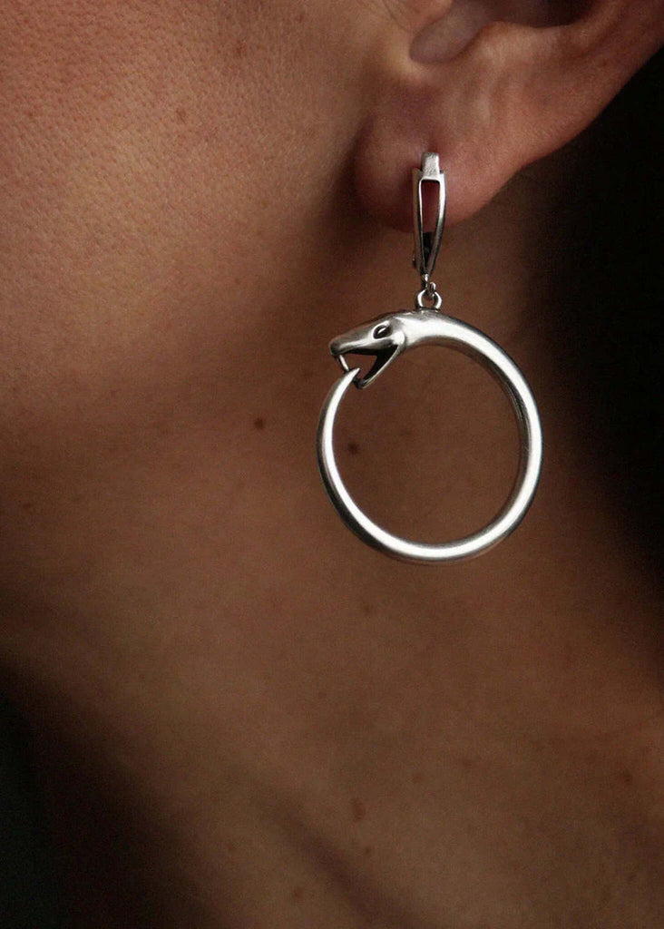 Medusa Hoops — Silver ouroboros earrings detail on model — MYFASHIONFRUIT