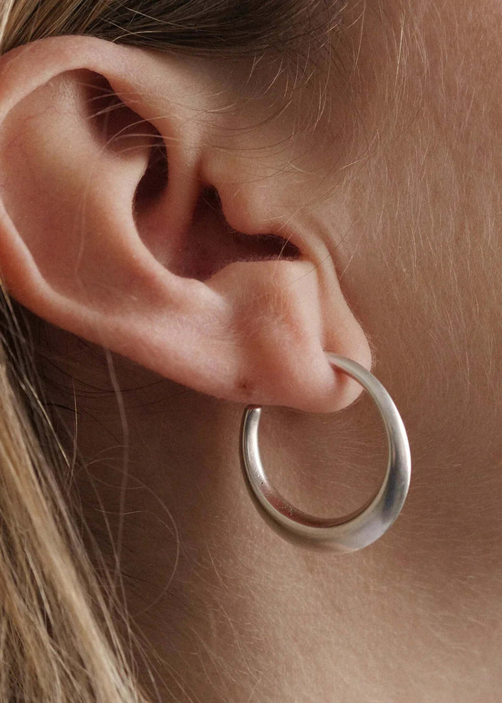 Casey Hoops — Silver hoop earring on model detail — MYFASHIONFRUIT