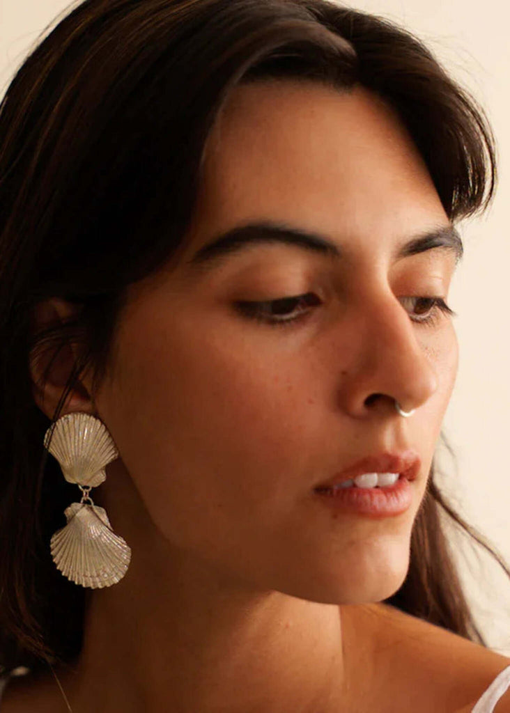 Amphitrite Earrings — Gold seashell earrings on model — MYFASHIONFRUIT