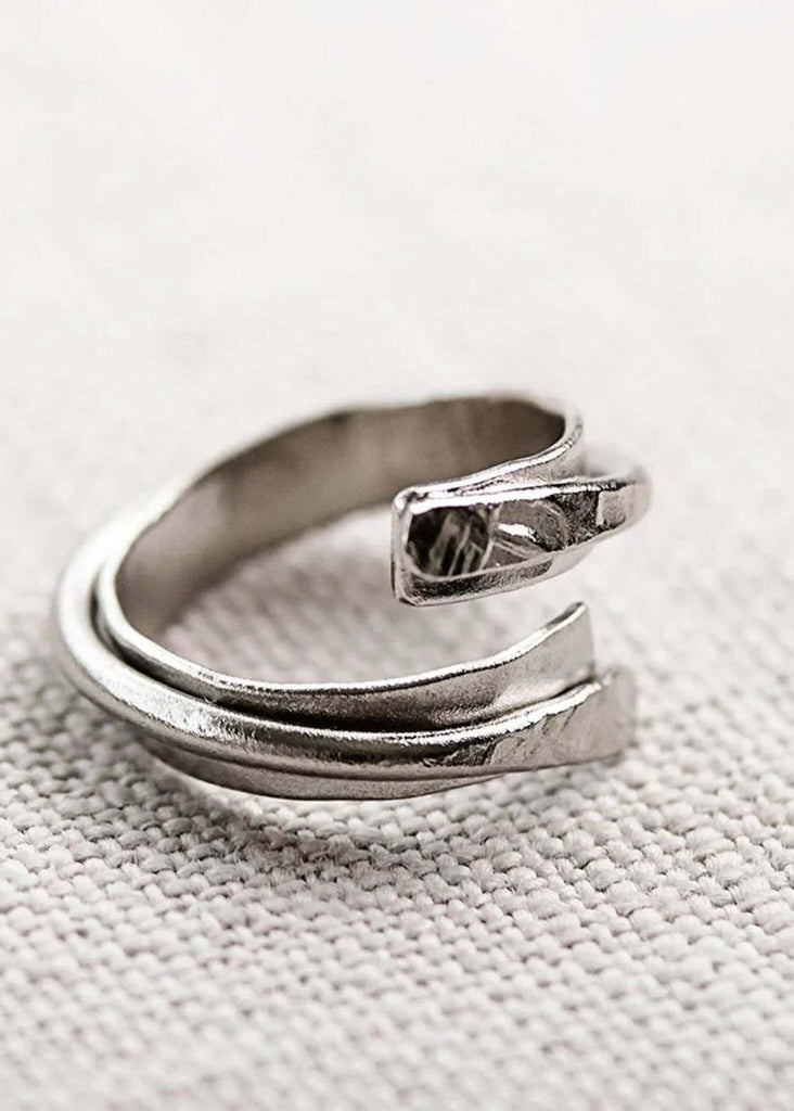 Inside Out Ring — silver tone wrap design, open ends — MYFASHIONFRUIT