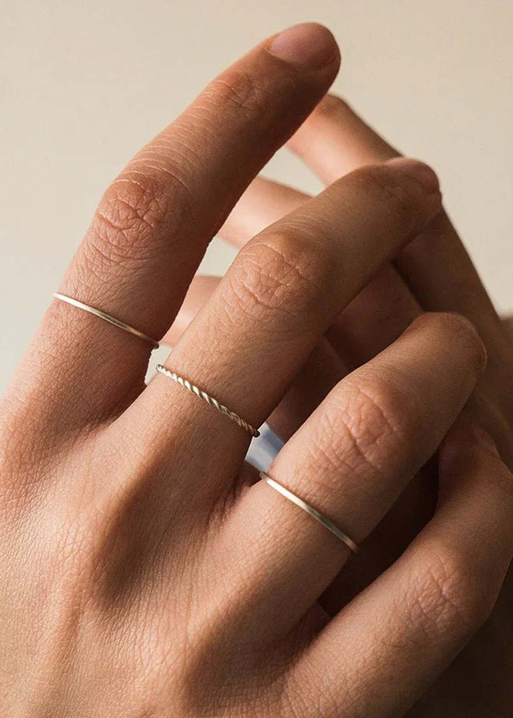 Minimalist Set Of 3 Rings — hand detail, silver rings with braided detail — MYFASHIONFRUIT