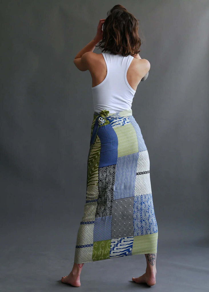 Audrey Sarong