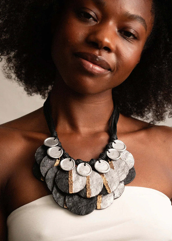 Woman wearing Eris Necklace — handmade, black, silver and gold — MYFASHIONFRUIT