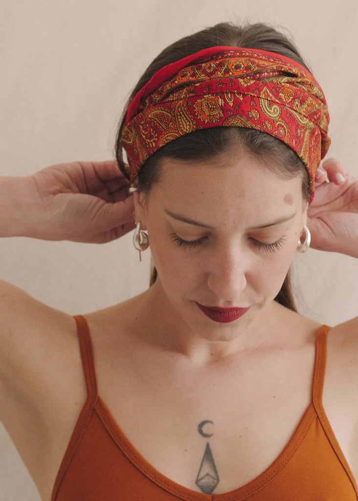 Silk & Colorful Bandana — Red paisley print bandana — MYFASHIONFRUIT