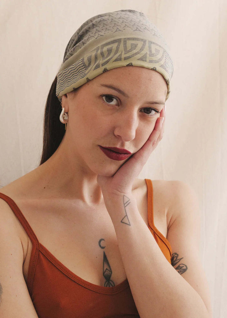 Silk & Colorful Bandana — Woman wearing scarf — MYFASHIONFRUIT
