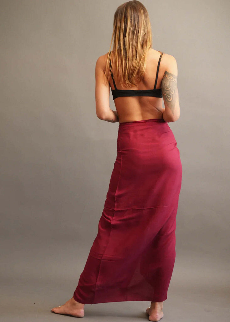 Ione Sarong