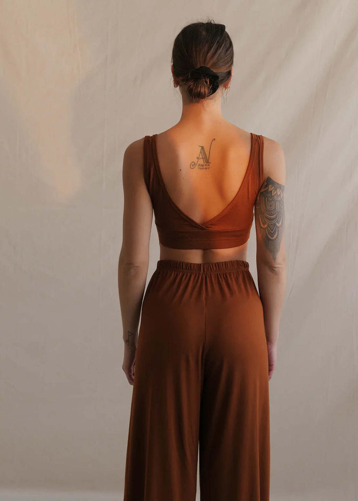 Woman wearing the Soft Bralette and matching pants in caramel — MYFASHIONFRUIT
