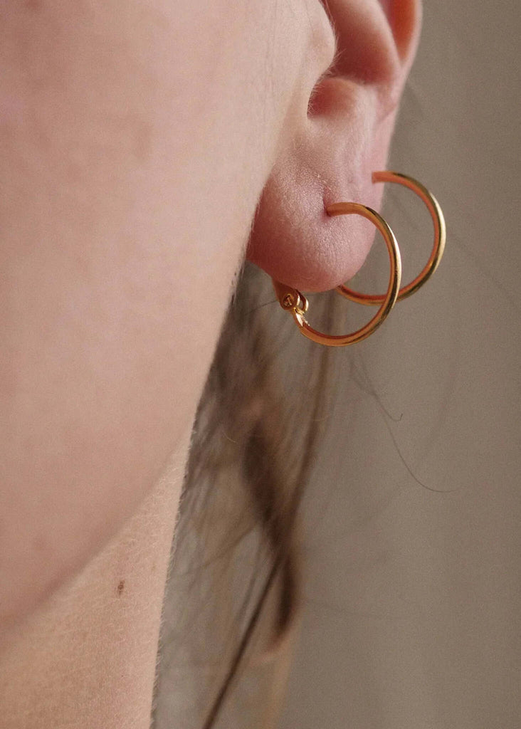 Lola Hoops — detail, gold hoop earrings on model — MYFASHIONFRUIT