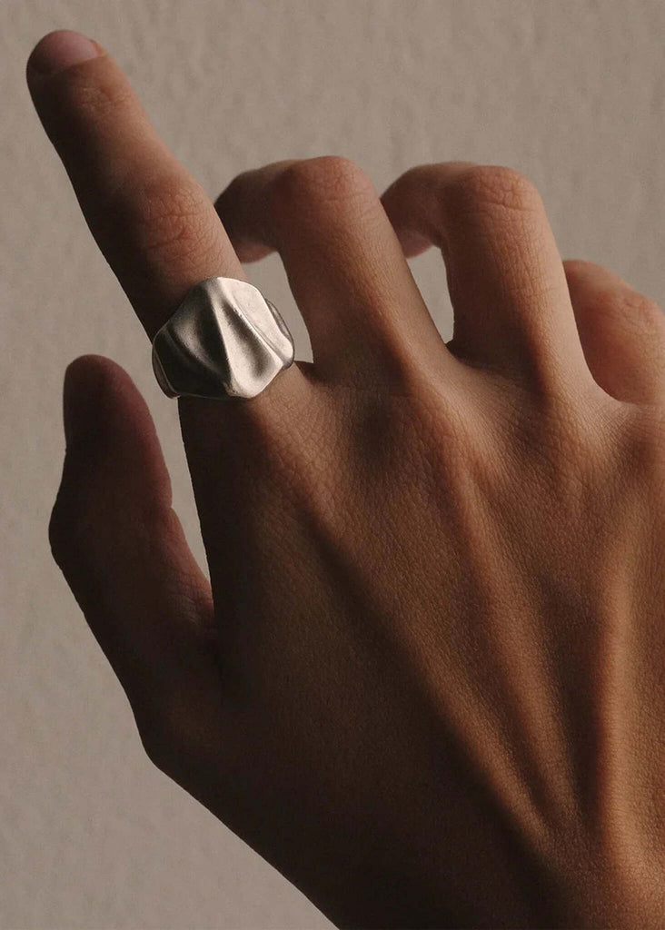 Rough Ring — silver tone statement ring on model — MYFASHIONFRUIT