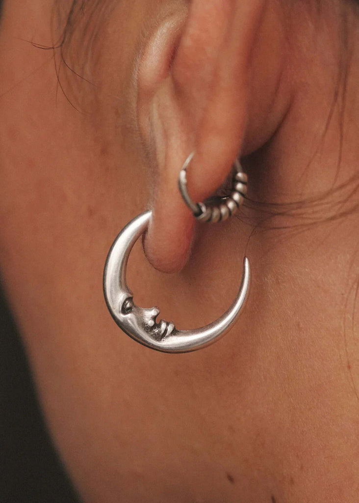 Cynthia Hoops — Silver moon face on ear — MYFASHIONFRUIT