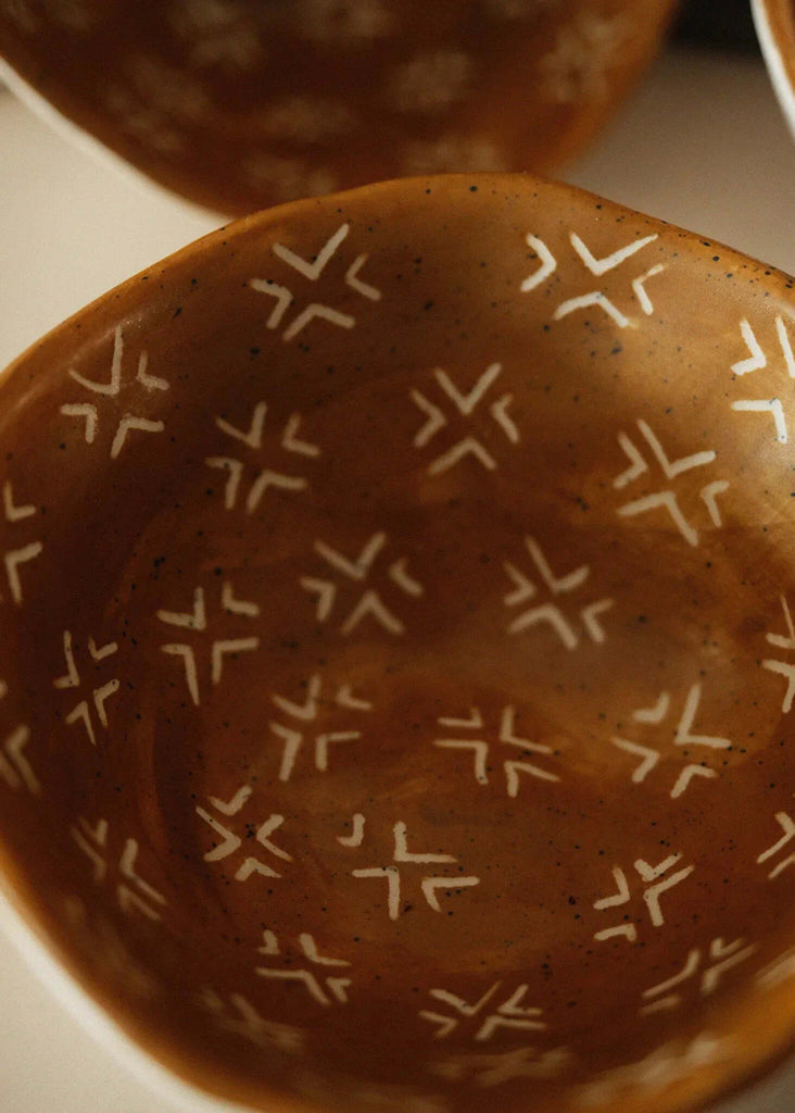 Gaia Tribal Bowl — brown ceramic bowl with white geometric pattern — MYFASHIONFRUIT
