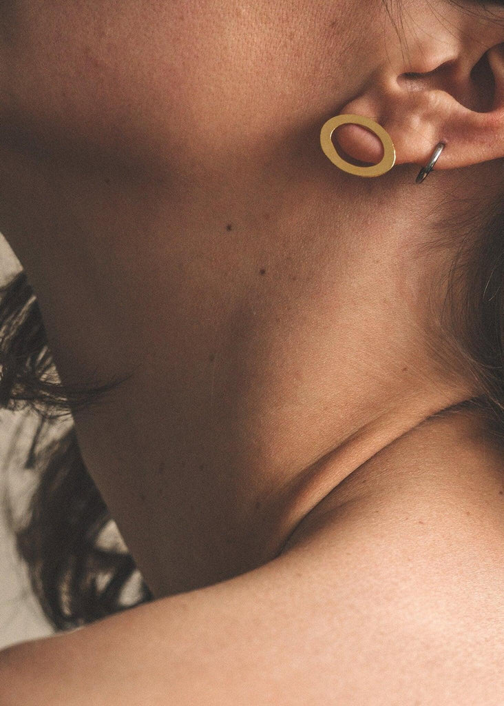 Ciclo Golden Earrings — oval shape, gold tone — MYFASHIONFRUIT